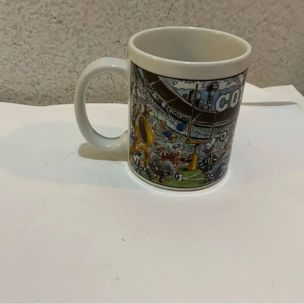 Dallas Cowboys NFL Custom Edge Cartoon Coffee Mug Rare Vintage 1994 VTG Stadium